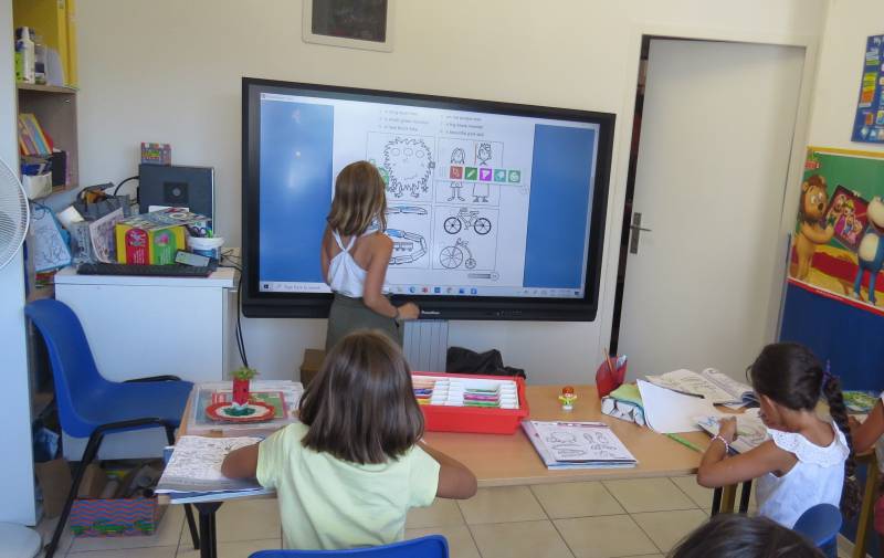 Offrez à votre enfant un cours d'essai gratuit pour découvrir notre méthode d'apprentissage de l'anglais ludique et efficace à Marseille 13012