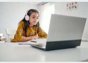 Comment apprendre l'anglais à un enfant à la maison à Marseille ?